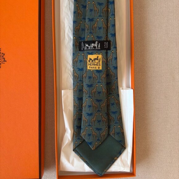 Hermes  tie - Picture 1 of 4